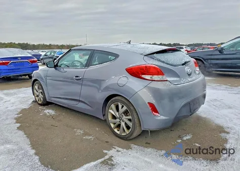 2016 Hyundai Veloster z USA, uszkodzony, nr VIN KMHTC6AD1GU267302